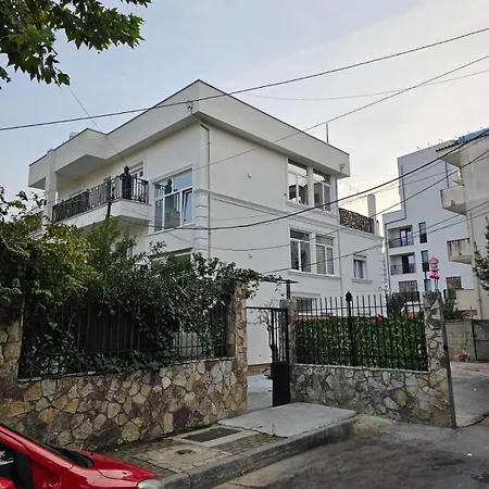 Zazo Apartaments Tirana Exterior photo